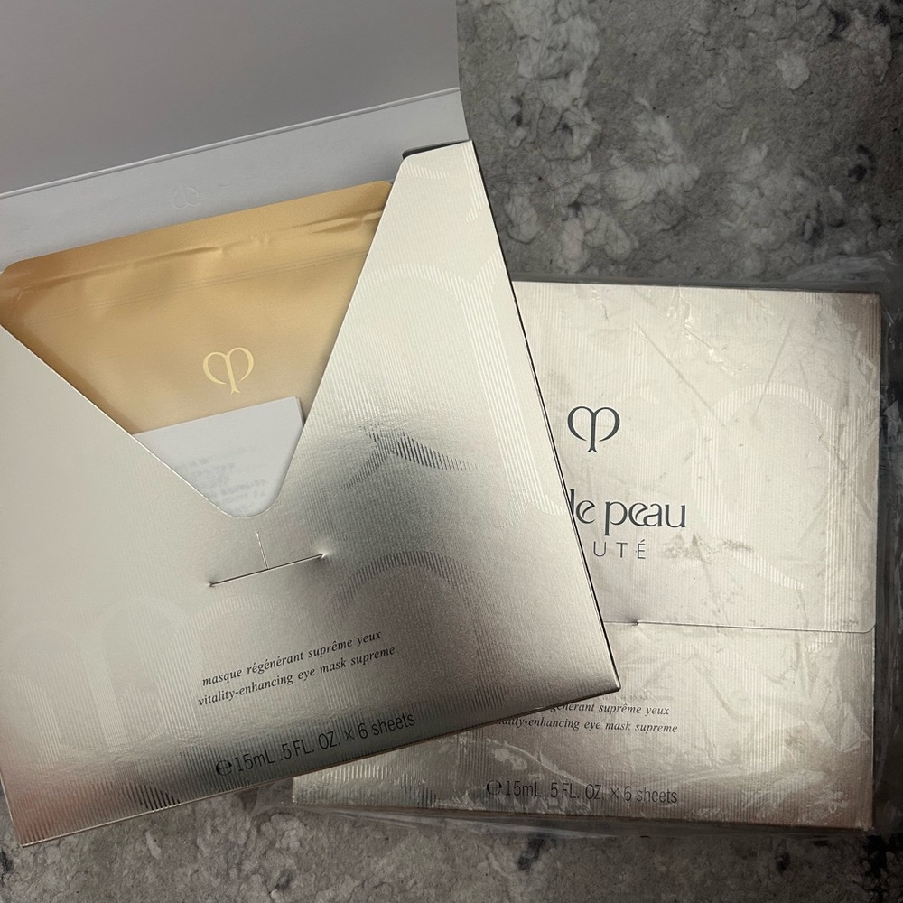 (2) Cle de Peau eye Masque sets